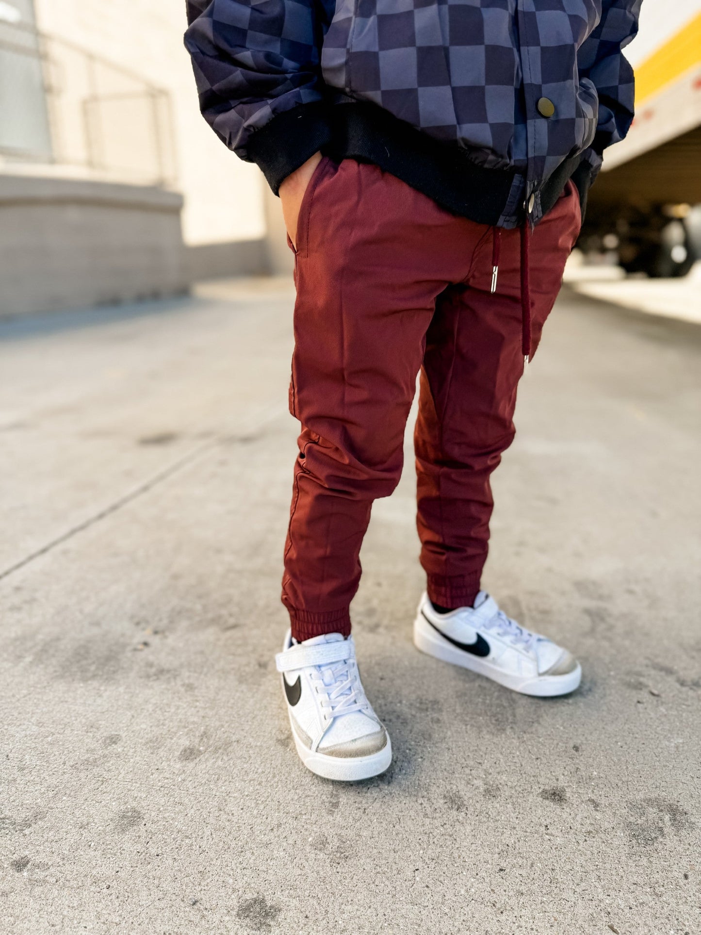 VETERAN SLIM FIT JOGGER - CRIMSON