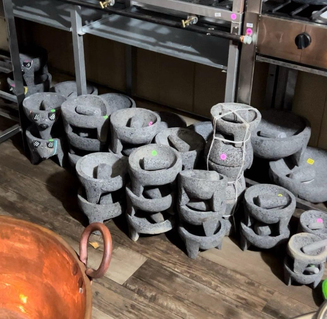 Molcajete Puerco Original 100% Lava Volcanic Stone Mortar and Pestle