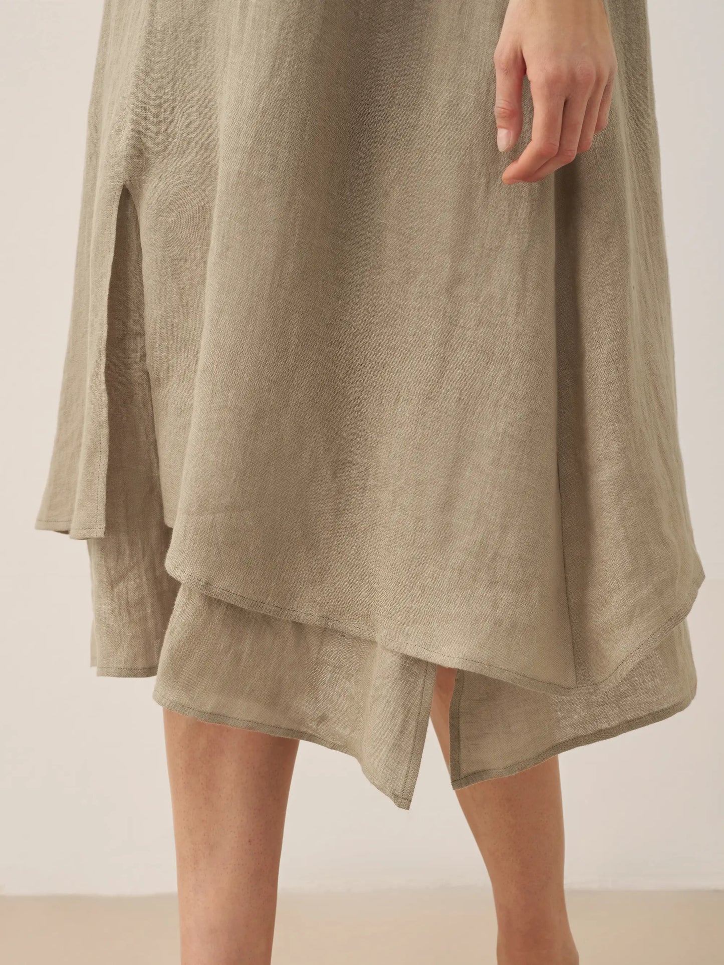 100% Linen V-Neck Double-Layer Midi Dress
