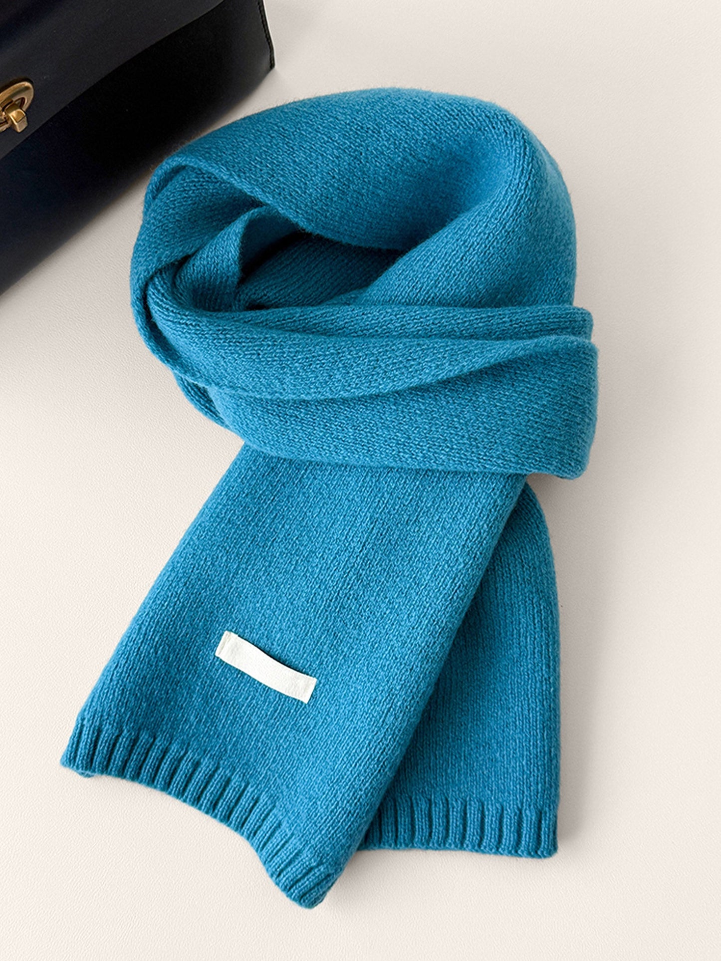 100% Wool Solid-Color Woven Scarf