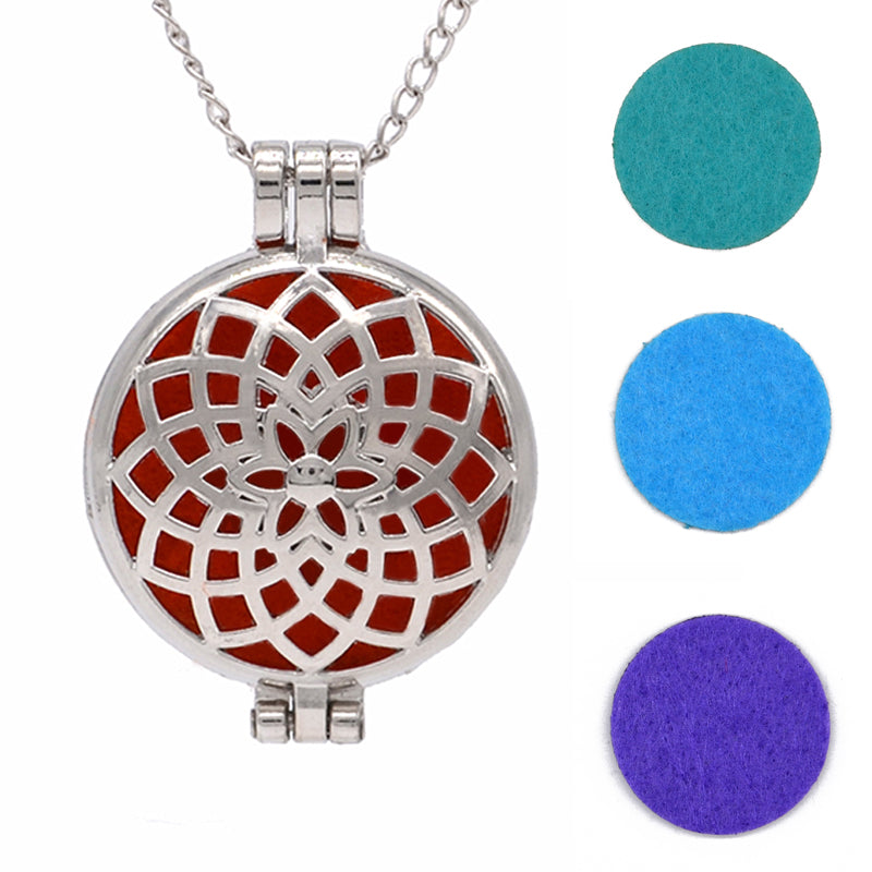 Aromatherapy Locket Necklace – Essential Oil Diffuser Pendant